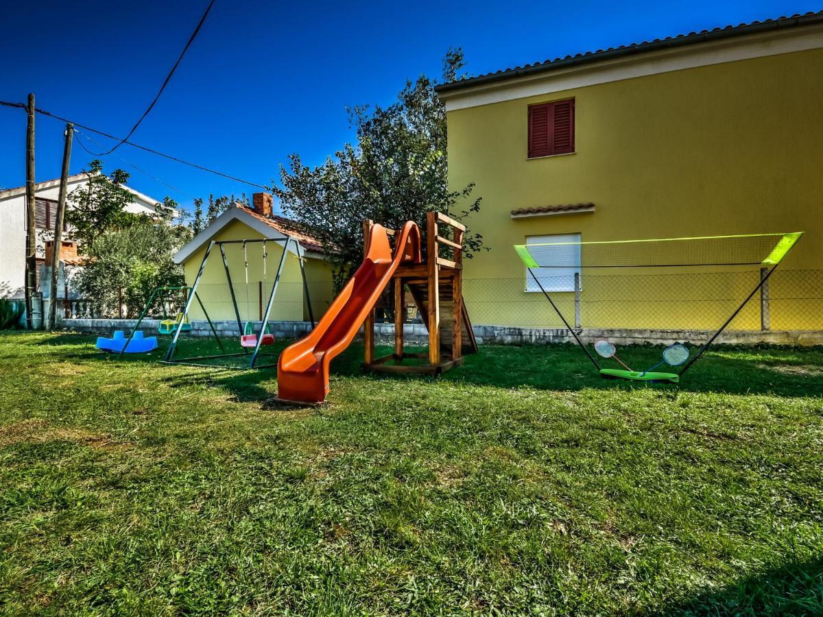 Cozy Holiday Home In Krusevo With Garden Kruševo Exterior foto